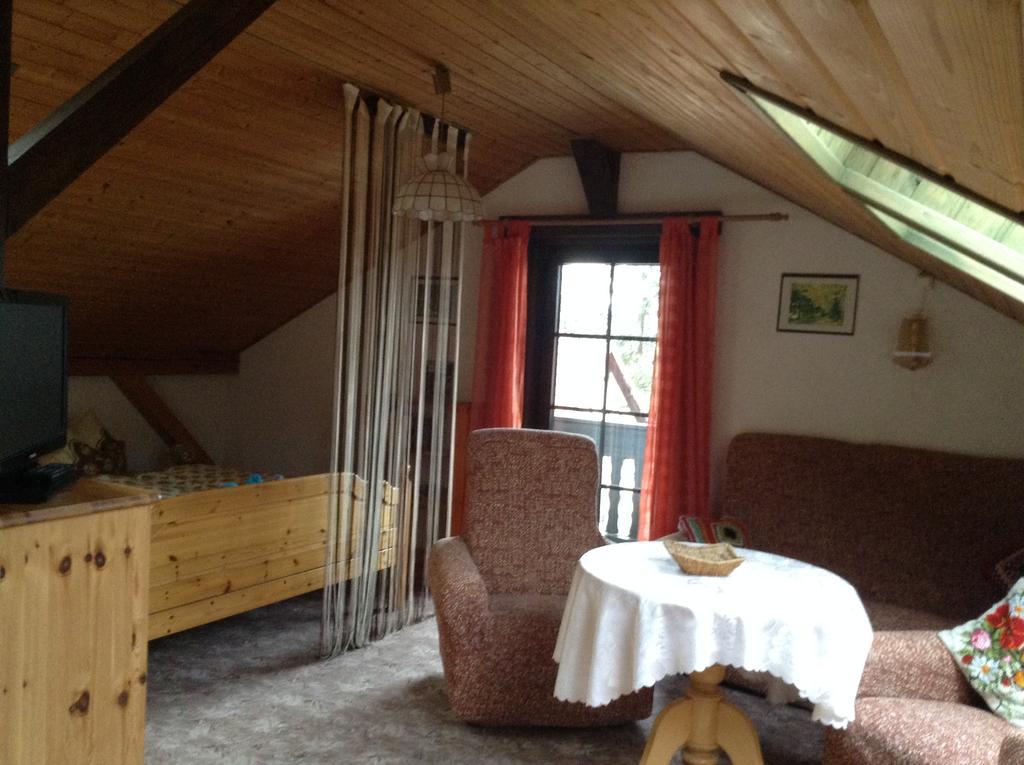 Ferienwohnung Dietlinde Bad Blankenburg Camera foto