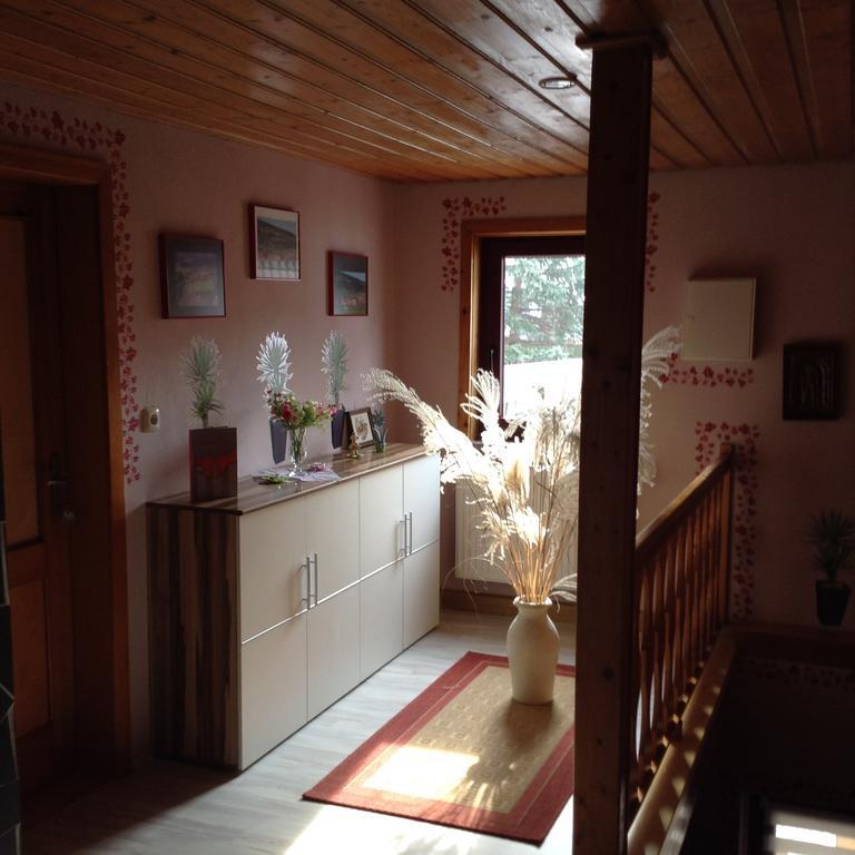 Ferienwohnung Dietlinde Bad Blankenburg Esterno foto